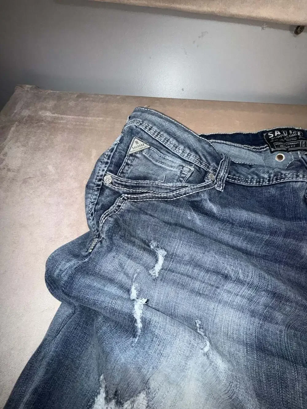 Salvage Supply Straight Relaxed Fit Distressed Jeans Size 44R (B1-2062)